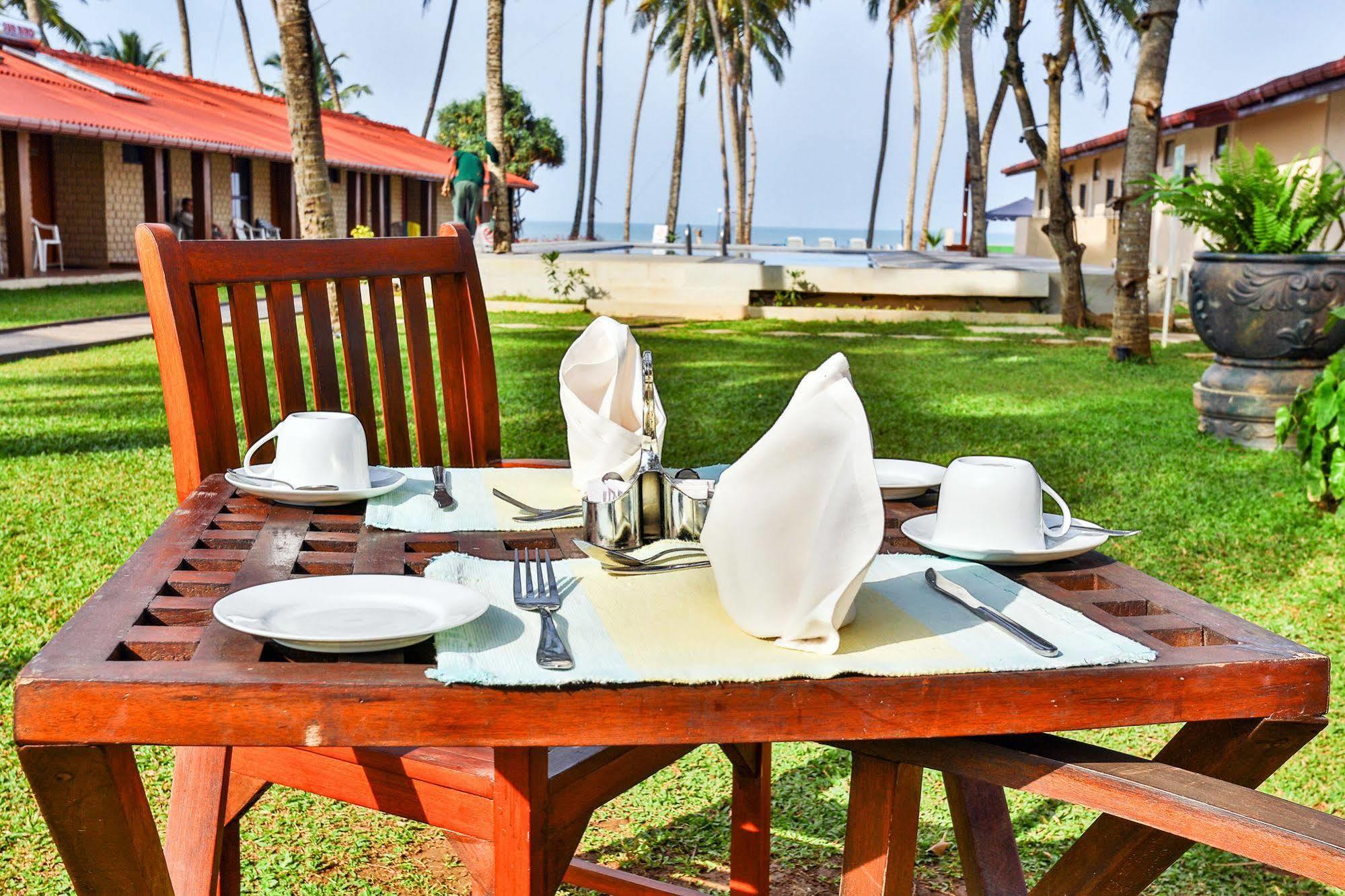 Amagi Beach - Secluded Slice Of Paradise Marawila Exterior foto